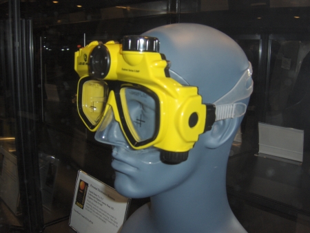 liquid image underwater camera mask 302