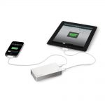 JPU PWRSTION DUO WHT Charging iPhone iPad