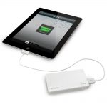 JPU PWRSTION WHT Charging iPad